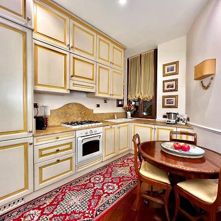 Apartament Luxury House - Foppa61 Mediolan Zewnętrze zdjęcie